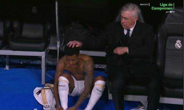 凯时KB88-真会说！安帅自我调侃：半场时应该把教练换下去