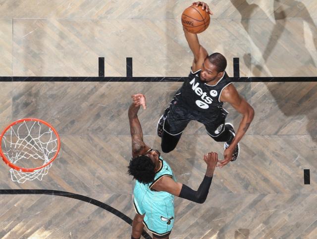 凯时KB88-哈登复出仍无定日 丁威迪存在本季重返赛场可能性